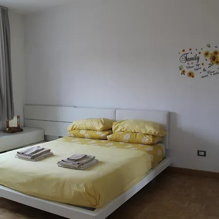 Casa Sunholiday Venezia דירה *
